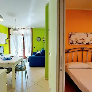 Apartment Colors Pool, Bardolino