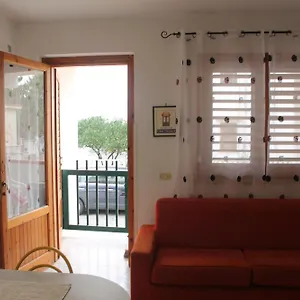 https://villa-turisti-a-casa.sicilyhotelsitaly.net