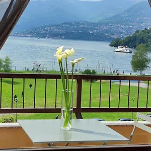 lily-lake-maggiore-laveno.it-lombardy.com/